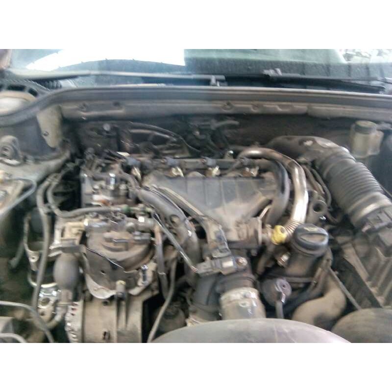 peugeot 407 del año 2004