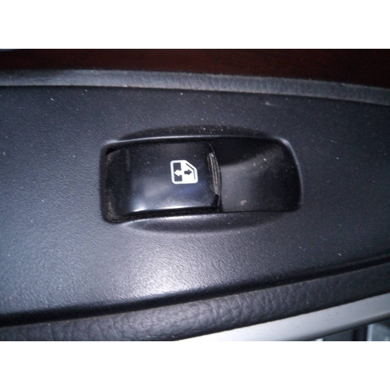 Recambio de mando elevalunas trasero izquierdo para ssangyong rexton rx 270 plus / 270 xdi plus referencia OEM IAM   