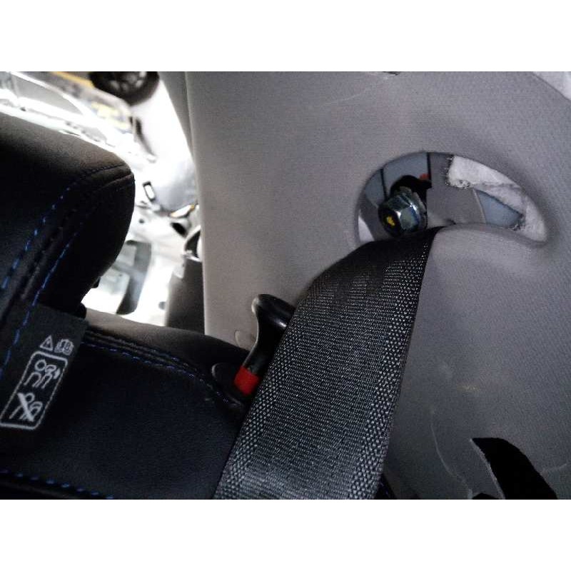 Recambio de cinturon seguridad trasero izquierdo para ssangyong tivoli premium 4x2 referencia OEM IAM   