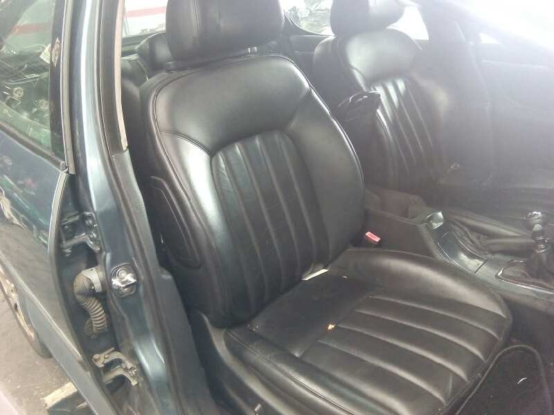 peugeot 407 del año 2004