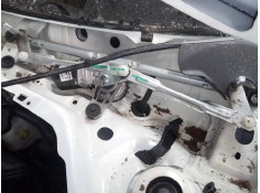 Recambio de motor limpia delantero para ssangyong tivoli premium 4x2 referencia OEM IAM 7821035001  