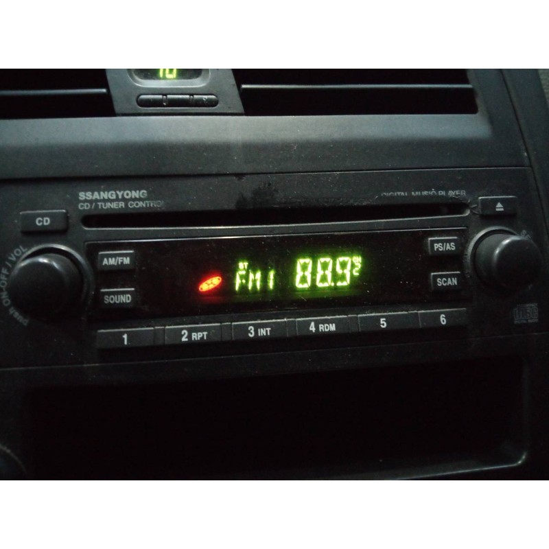 Recambio de sistema audio / radio cd para ssangyong kyron 200 xdi premium 4wd referencia OEM IAM   