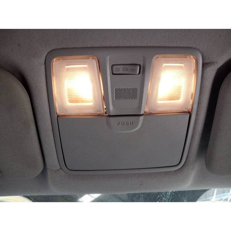 Recambio de luz interior para hyundai i20 trend referencia OEM IAM   