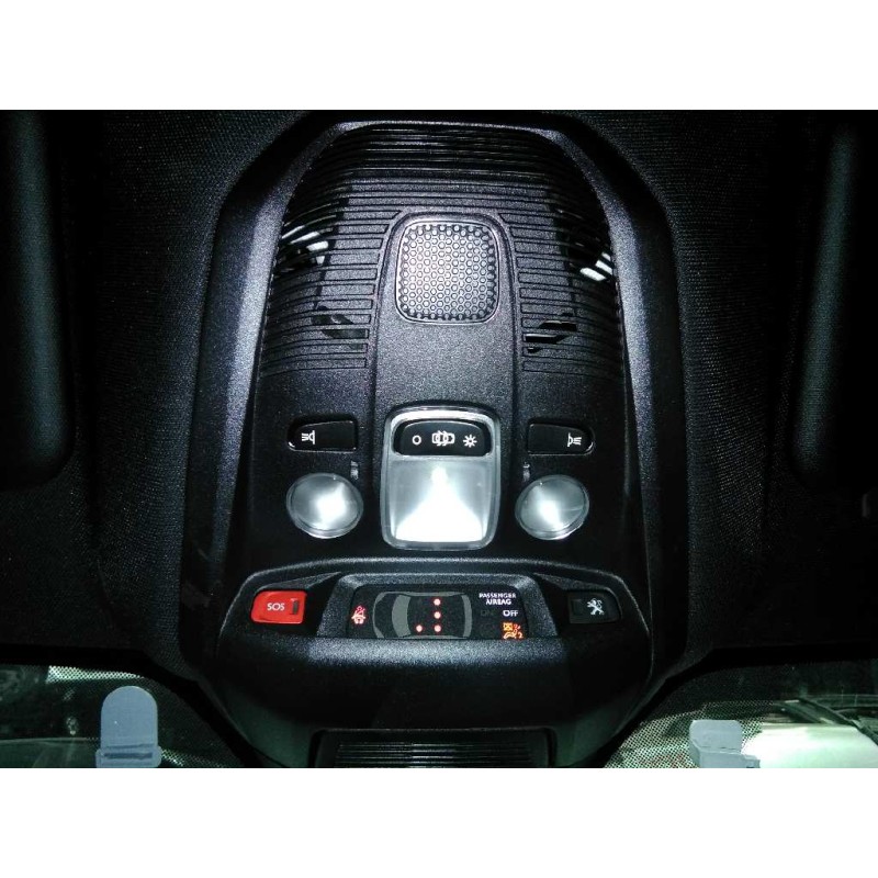 Recambio de luz interior para peugeot 3008 gt line referencia OEM IAM   