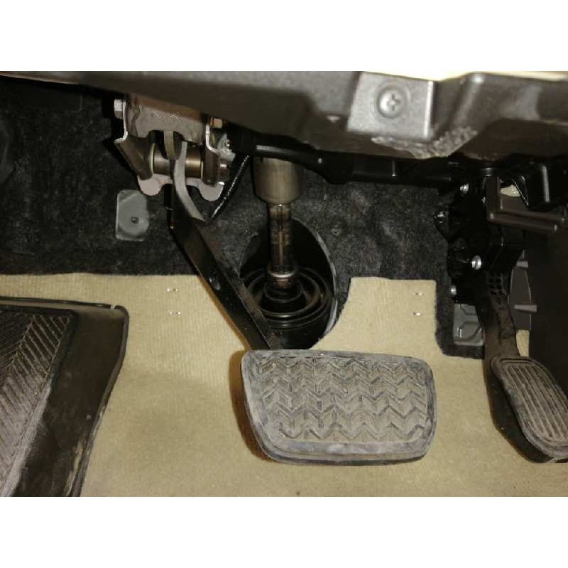 Recambio de pedal freno para toyota land cruiser (j15) limited referencia OEM IAM   