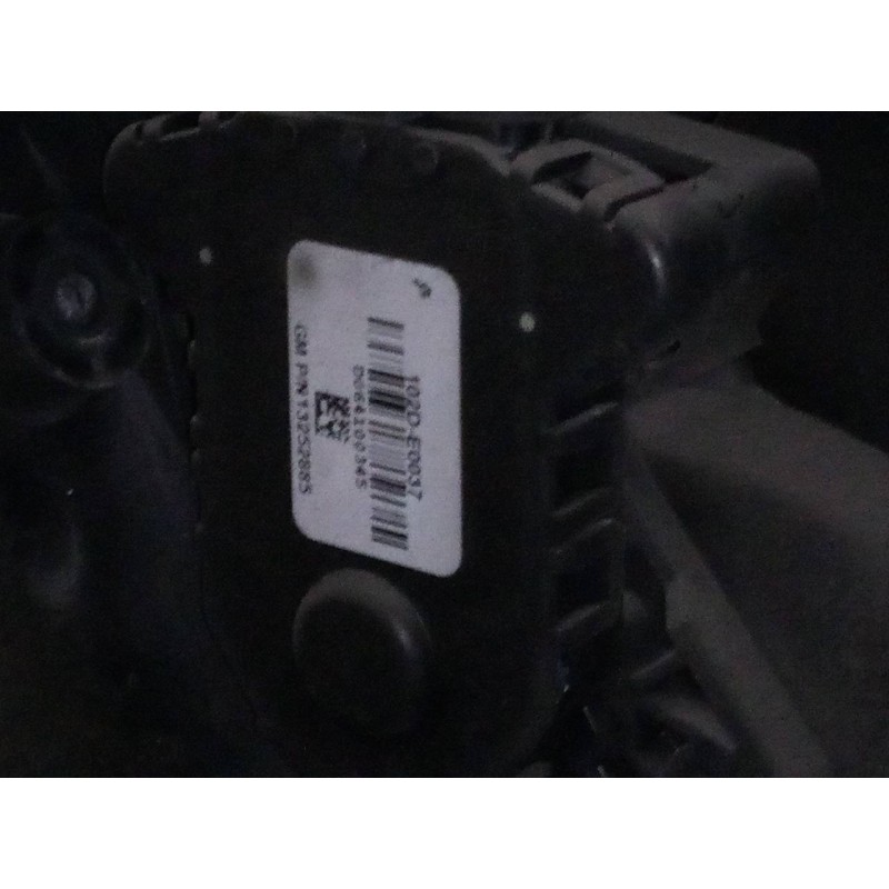 Recambio de pedal acelerador para opel meriva b cosmo referencia OEM IAM 102DE0037  