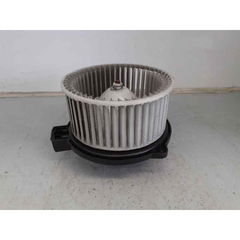 Recambio de ventilador calefaccion para mazda 6 kombi (gh) 2.0 style referencia OEM IAM 8727000701 HB111D65102 