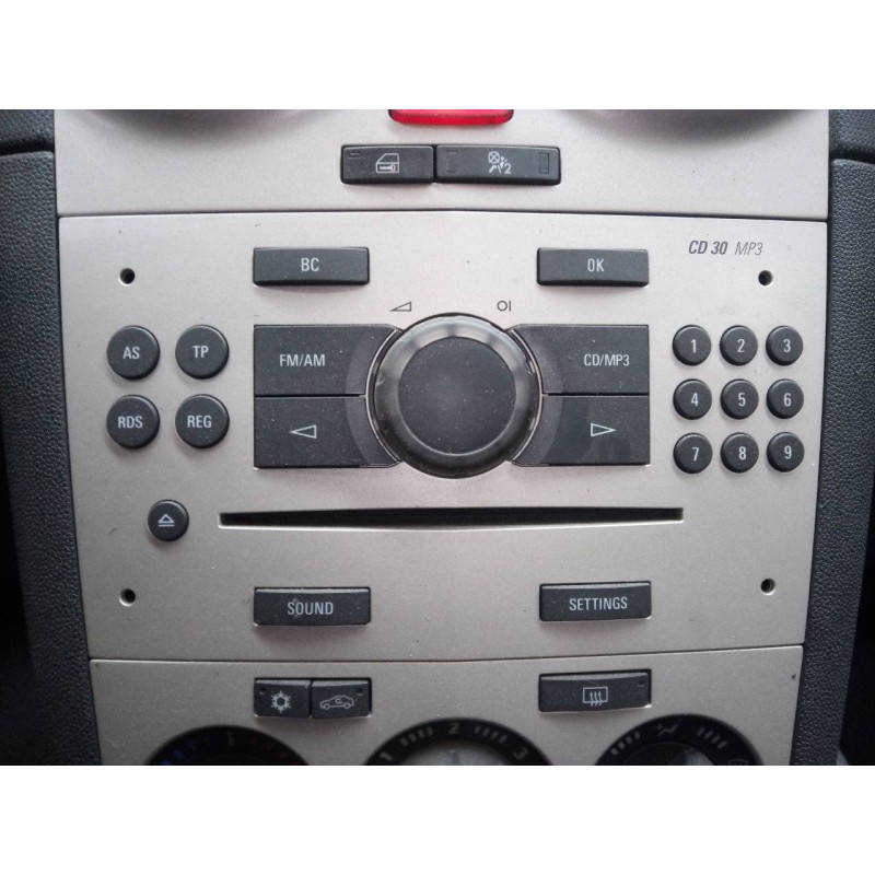 Recambio de sistema audio / radio cd para opel corsa d cosmo referencia OEM IAM   