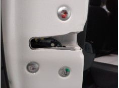 Recambio de cerradura puerta trasera izquierda para mitsubishi space star (a00) kaiteki referencia OEM IAM   