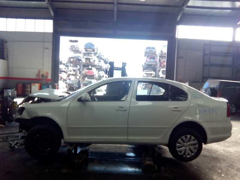skoda octavia berlina (1z3) del año 2010