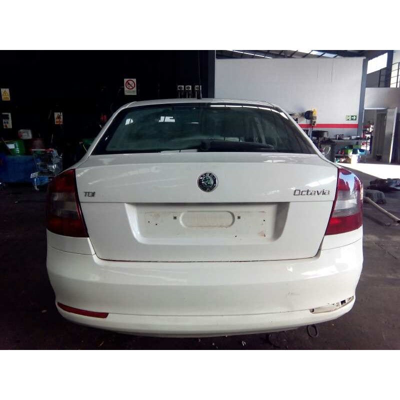 skoda octavia berlina (1z3) del año 2010