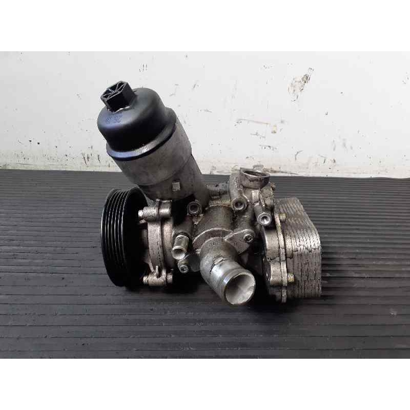 Recambio de bomba agua para ssangyong tivoli premium 4x2 referencia OEM IAM A6731800065 201612050071 