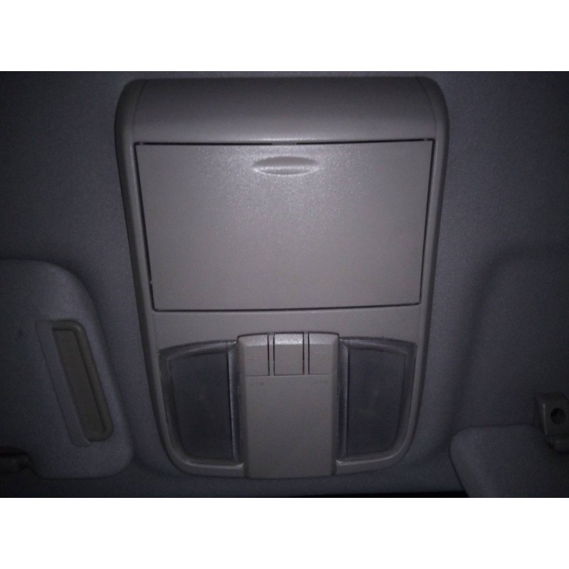 Recambio de luz interior para ssangyong rexton rx 270 plus / 270 xdi plus referencia OEM IAM   