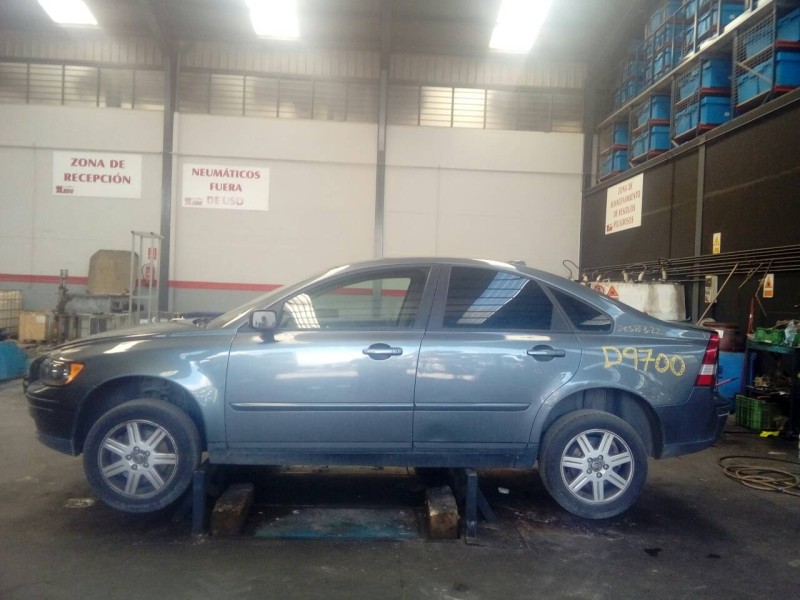 volvo s40 berlina del año 2005
