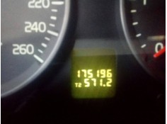 volvo s40 berlina del año 2005 2