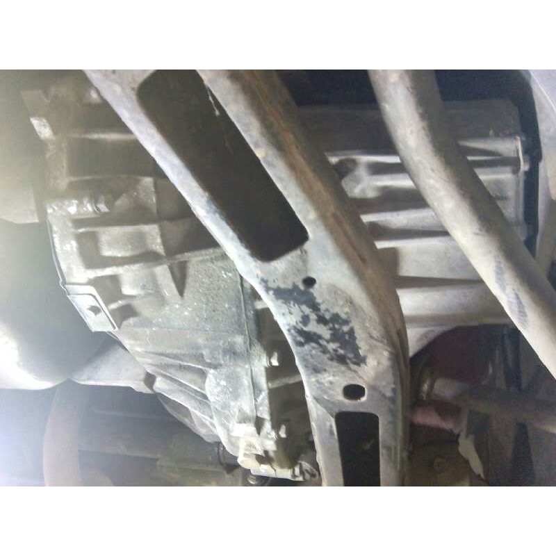 kia carnival ii del año 2001