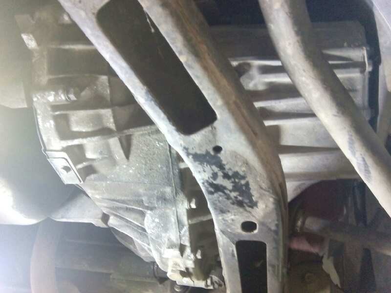 kia carnival ii del año 2001