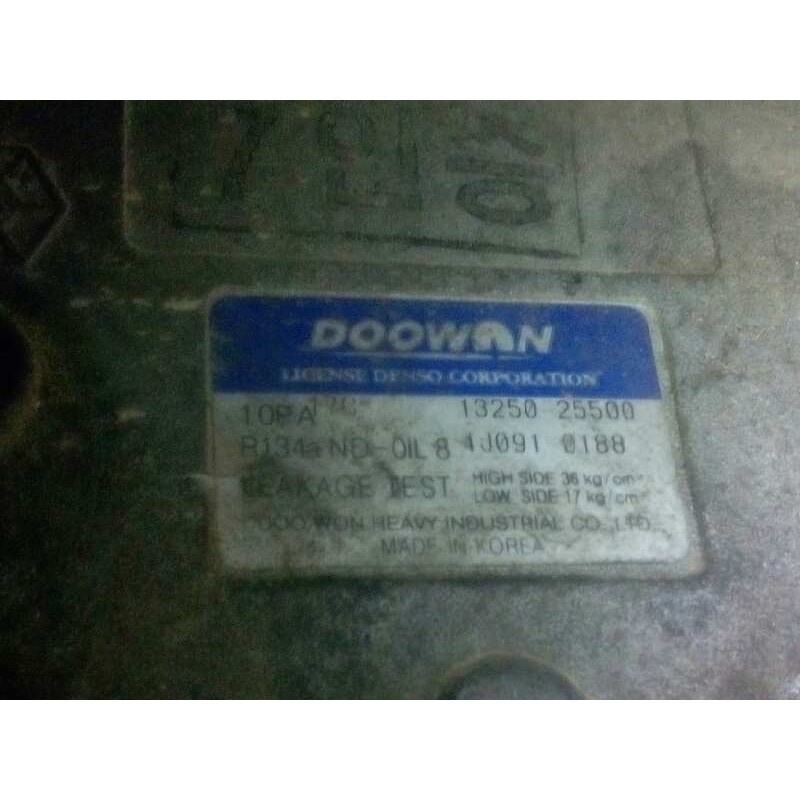 kia carnival ii del año 2001