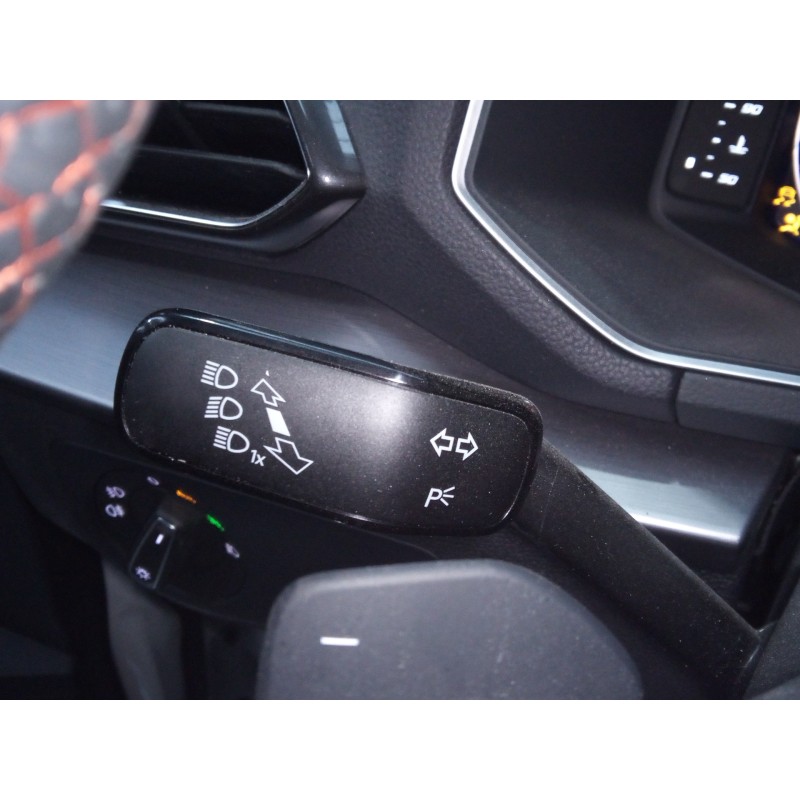 Recambio de mando intermitentes para seat tarraco (kn2) fr 4drive referencia OEM IAM   