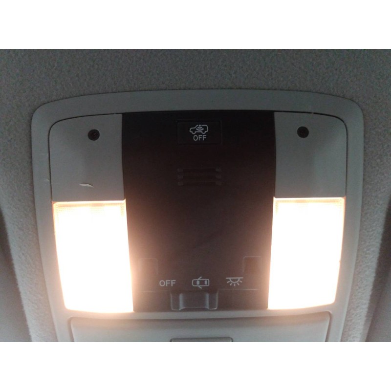 Recambio de luz interior para toyota land cruiser (j15) basis referencia OEM IAM   