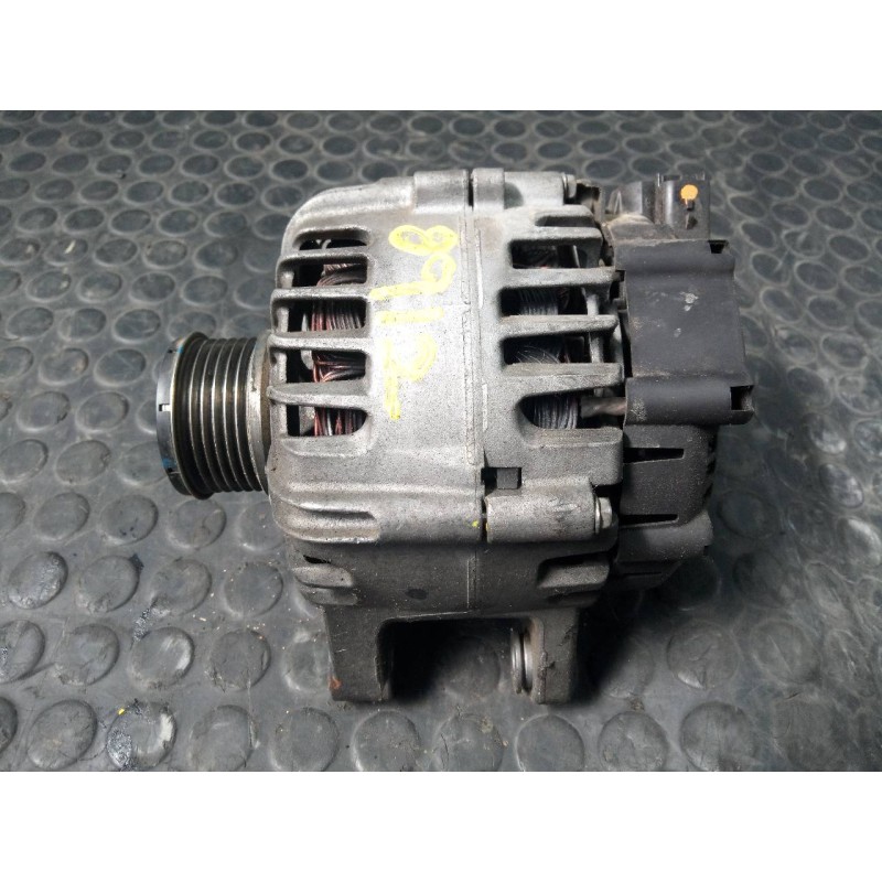 Recambio de alternador para citroen c4 picasso live referencia OEM IAM 9818677980  