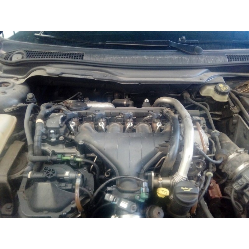 volvo s40 berlina del año 2005