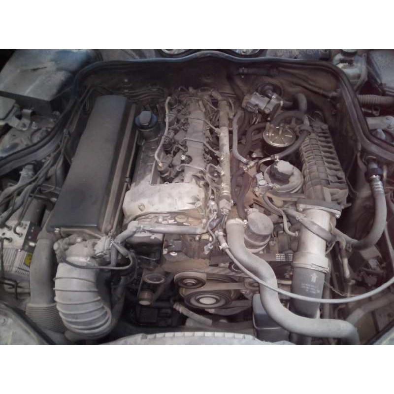 mercedes clase e (w211) berlina del año 2005