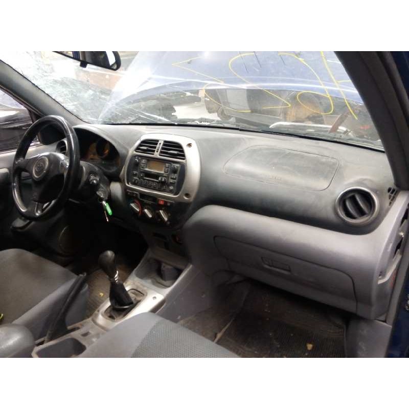 toyota rav 4 (a2) del año 2003