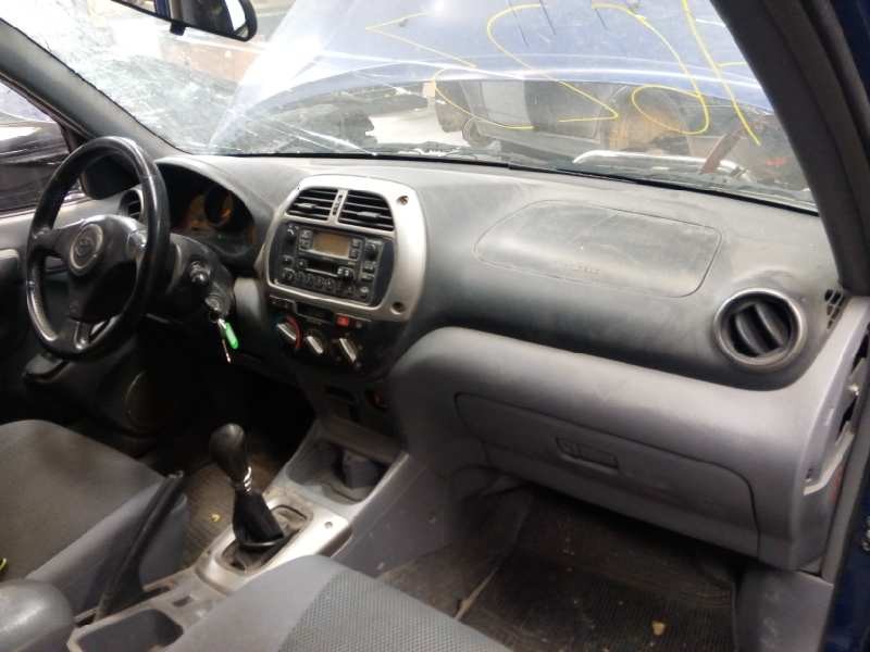 toyota rav 4 (a2) del año 2003