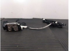 Recambio de cerradura puerta trasera derecha para infiniti q30 2.2d sport referencia OEM IAM A0997305600 15042401 