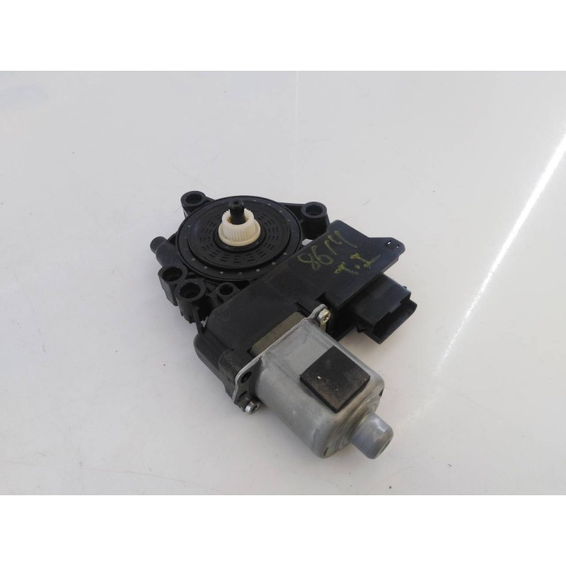 Recambio de motor elevalunas trasero izquierdo para hyundai i40 style referencia OEM IAM 834503Z010 F00S1A2936 