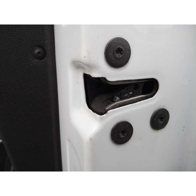 Recambio de cerradura puerta delantera derecha para renault master kipper doka l3h1 3,5t referencia OEM IAM   