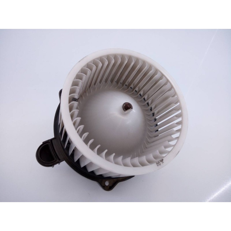 Recambio de ventilador calefaccion para kia cee´d drive referencia OEM IAM F00S3B2474  