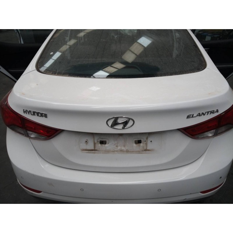 Recambio de porton trasero para hyundai elantra (md) confort referencia OEM IAM   