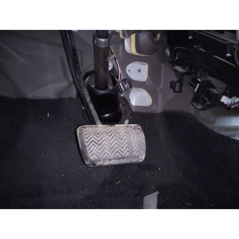 Recambio de pedal freno para toyota auris hybrid active referencia OEM IAM   