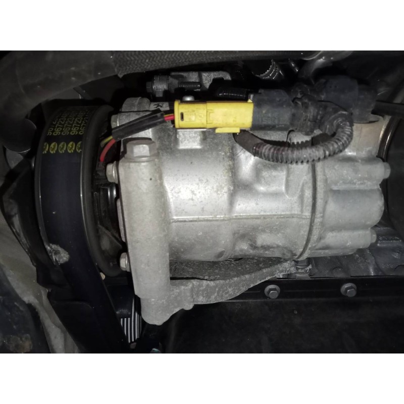 Recambio de compresor aire acondicionado para peugeot 208 active referencia OEM IAM 9678656080  