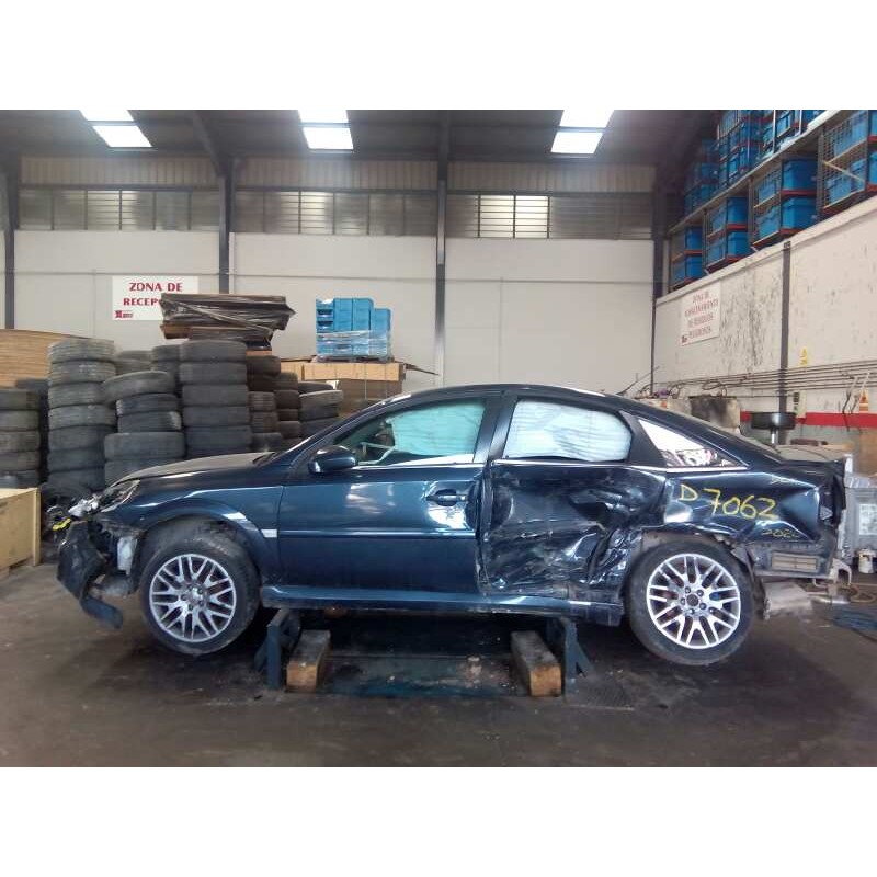 opel vectra c berlina del año 2008