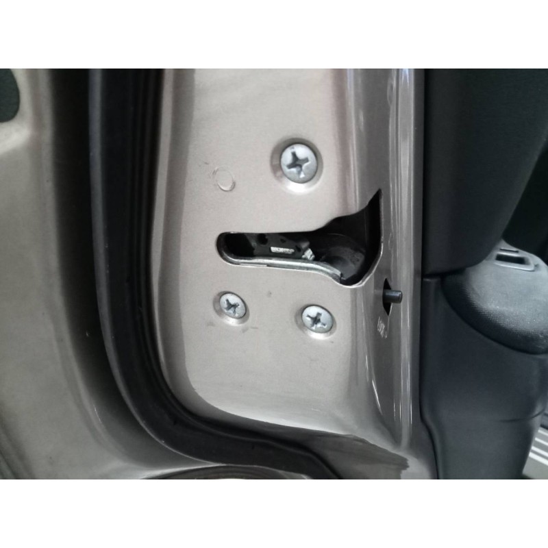 Recambio de cerradura puerta trasera izquierda para nissan qashqai (j10) acenta referencia OEM IAM   