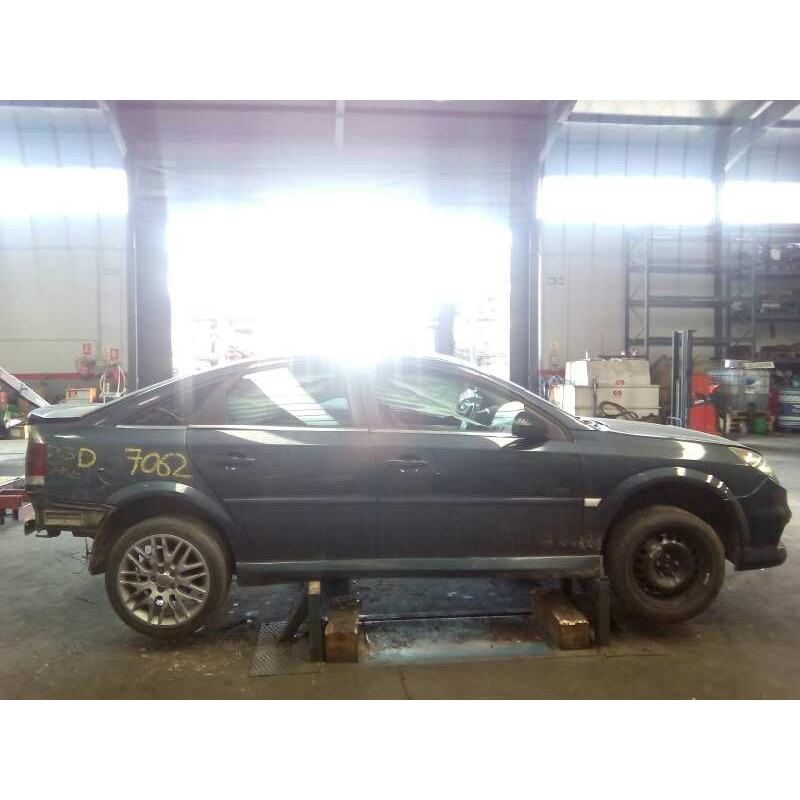 opel vectra c berlina del año 2008
