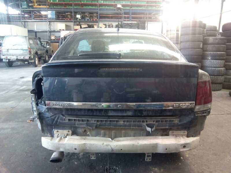 opel vectra c berlina del año 2008