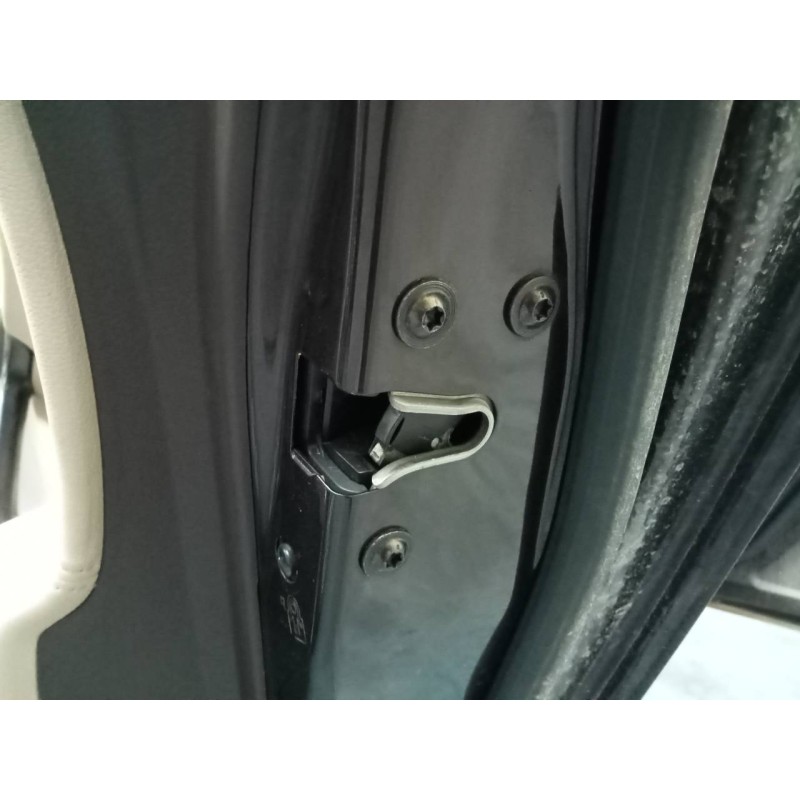 Recambio de cerradura puerta trasera derecha para opel insignia berlina business referencia OEM IAM   