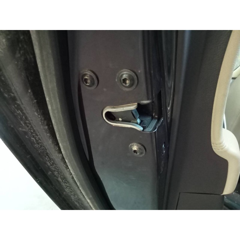 Recambio de cerradura puerta trasera izquierda para opel insignia berlina business referencia OEM IAM   