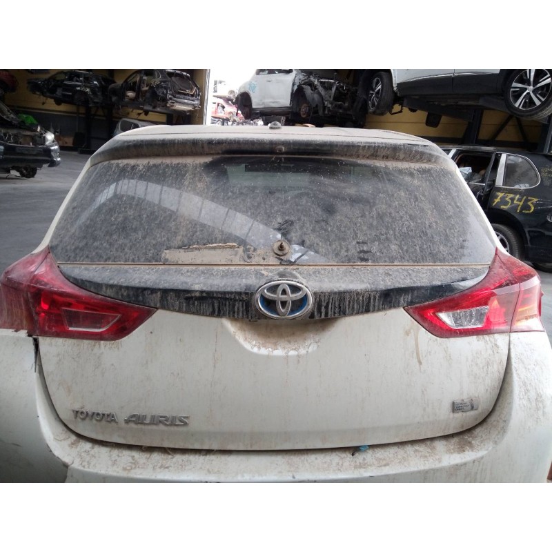 Recambio de porton trasero para toyota auris hybrid active referencia OEM IAM   