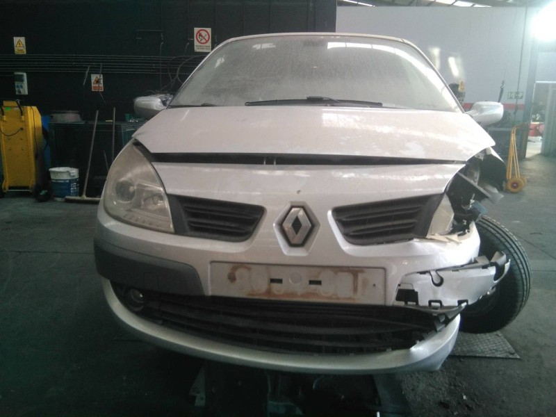renault scenic ii del año 2008