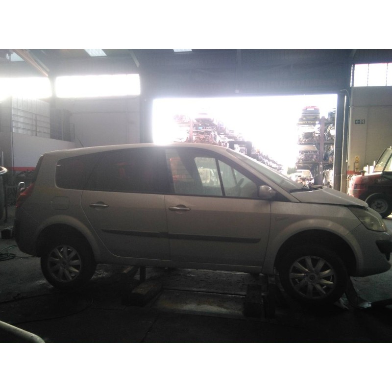 renault scenic ii del año 2008