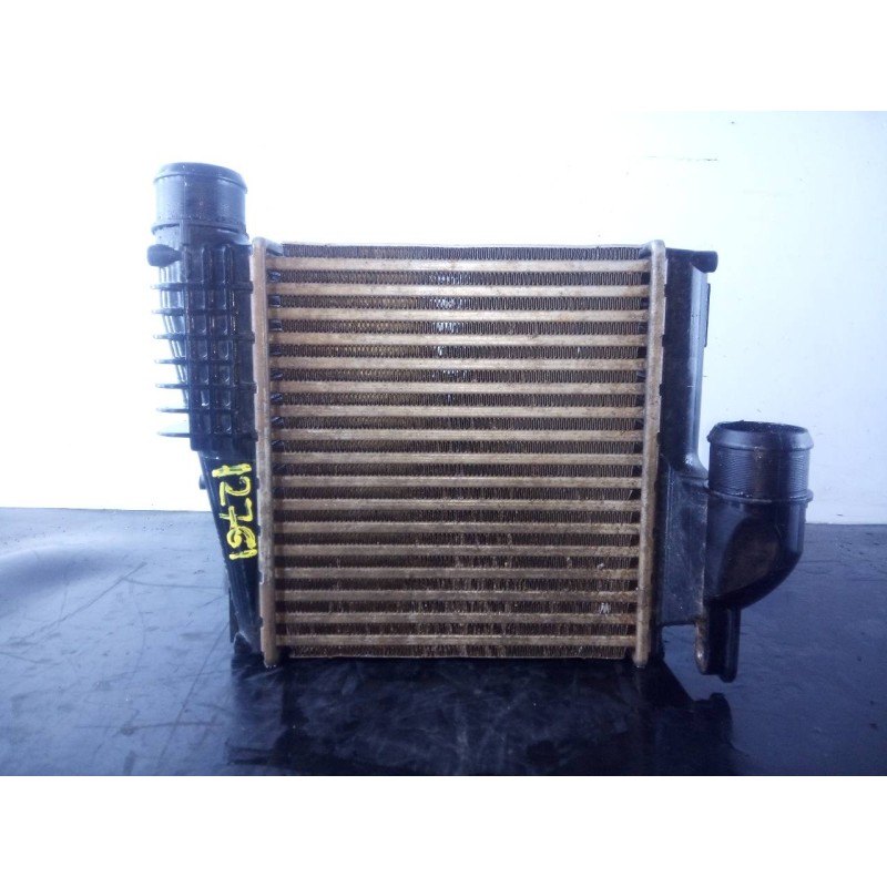 Recambio de intercooler para peugeot 3008 suv referencia OEM IAM P9675627980  