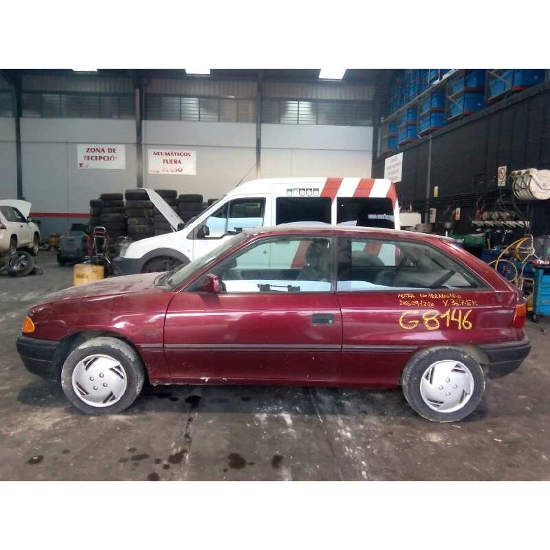 opel astra f berlina del año 1993