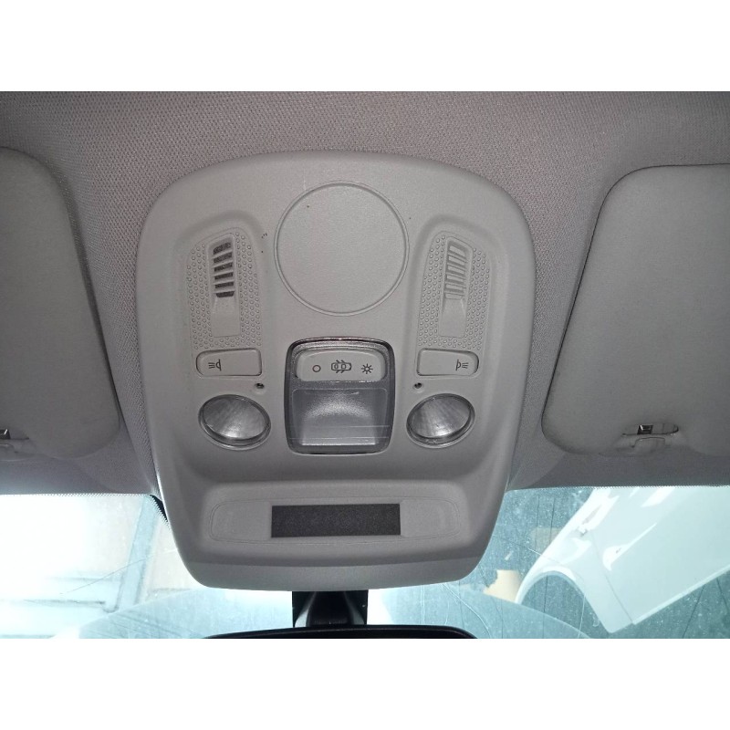 Recambio de luz interior para citroen c4 lim. seduction referencia OEM IAM   