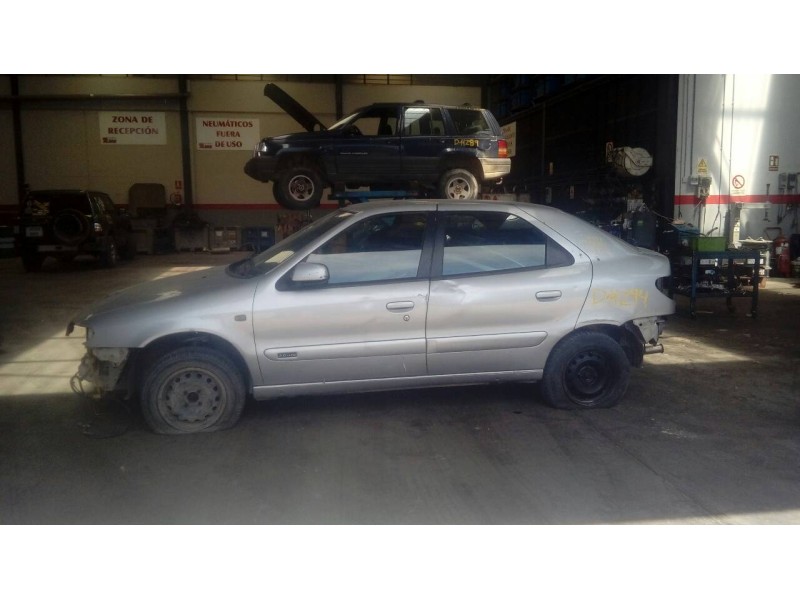 citroen xsara berlina del año 2000