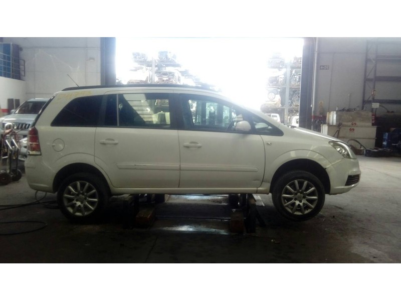 opel zafira b del año 2007